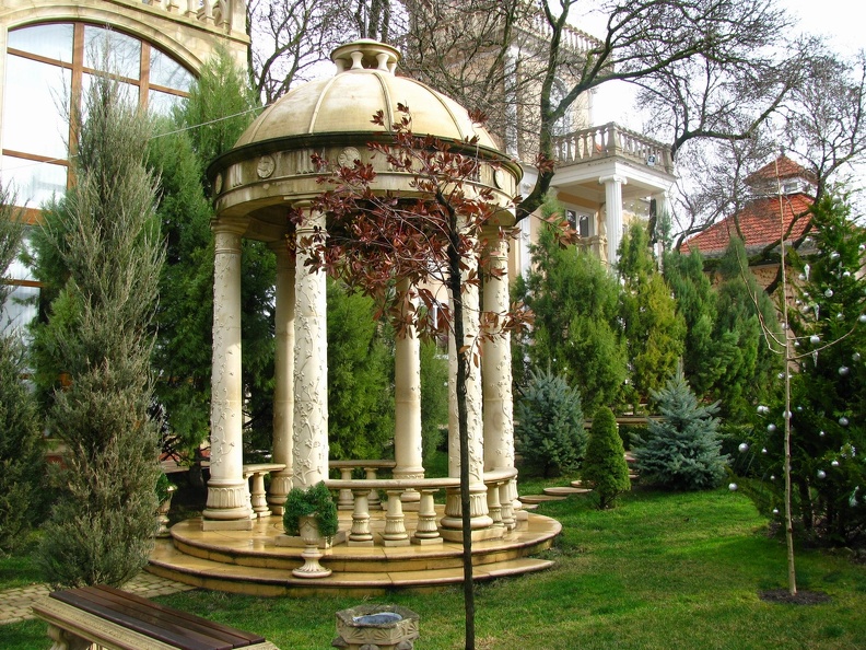 &quot;Старый парк&quot; в Кабардинке (Краснодарский край, РФ)