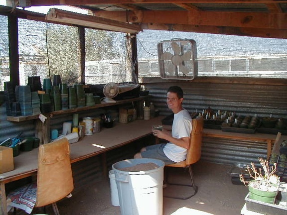 06- potting area