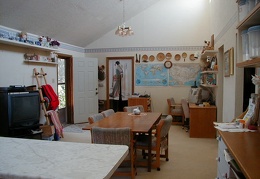 71-family room