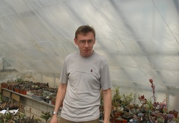 Петр Лапшин (г. Москва) в теплице Е. Ивановой 2009 