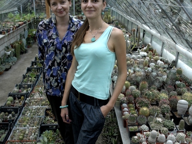     elenacactus          mari   2011