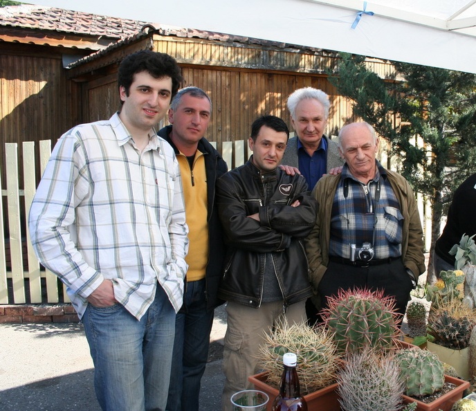 photo1.jpg