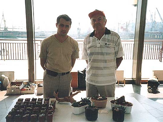 Выставка 2 августа 2003 