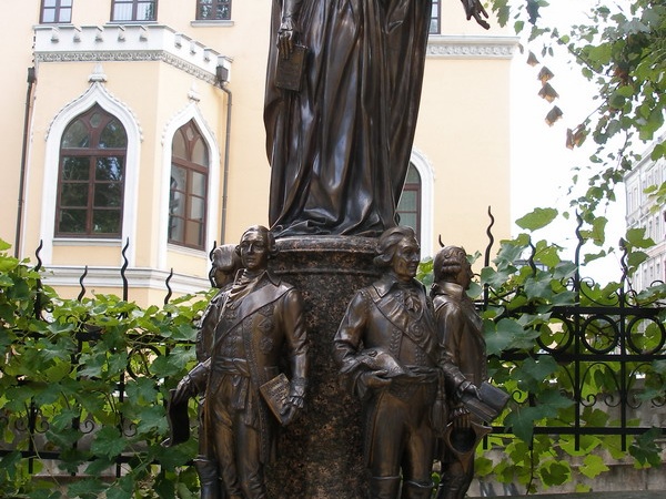 Выставка на День города (02.09.2007)
