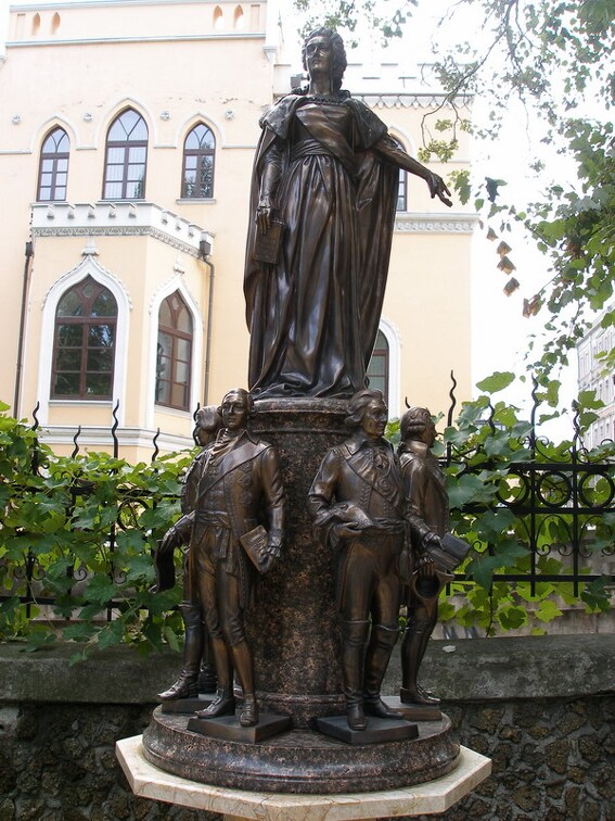 Выставка на День города (02.09.2007)