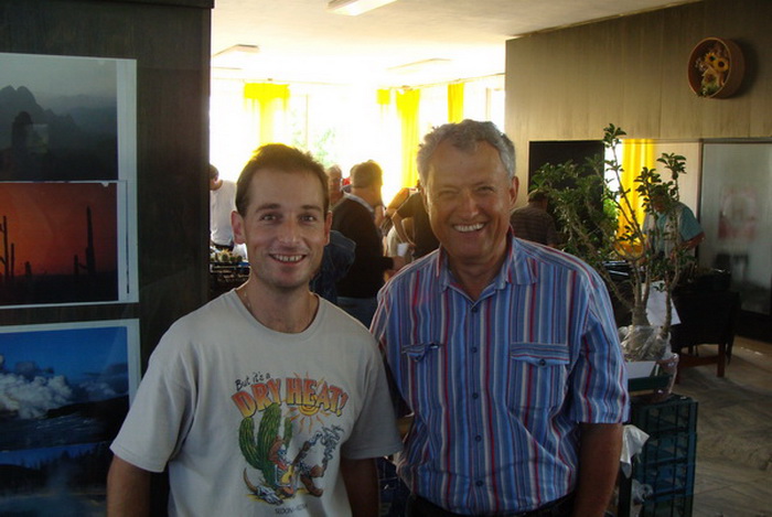 Петр Павелка и Михаил Горячий (Киев) на выставке в Чехии в сентябре 2009 