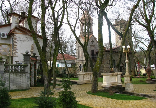 "Старый парк" в Кабардинке (Краснодарский край, РФ (2020 відвідувань) Фото Владимира Шора (Львов), январь 2012 "Старый парк" в Кабардинке (Краснодарский край, РФ