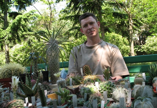 Выставка май 2007 (2379 відвідувань) 25.05. Те же лица
Фото Алексея Вовк (Киев) Выставка май 2007