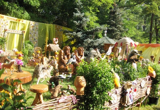 Городская выставка цветов, август 2008 (2085 відвідувань) Фото Лорана и Сергея Комяти (Кировоград)
Городская выставка цветов, август 2008