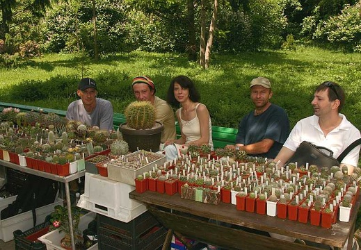 Выставка май 2005 (Киев) (2027 відвідувань) Александр Животенко (Киев), Александр Усиков (Тольятти... Выставка май 2005 (Киев)