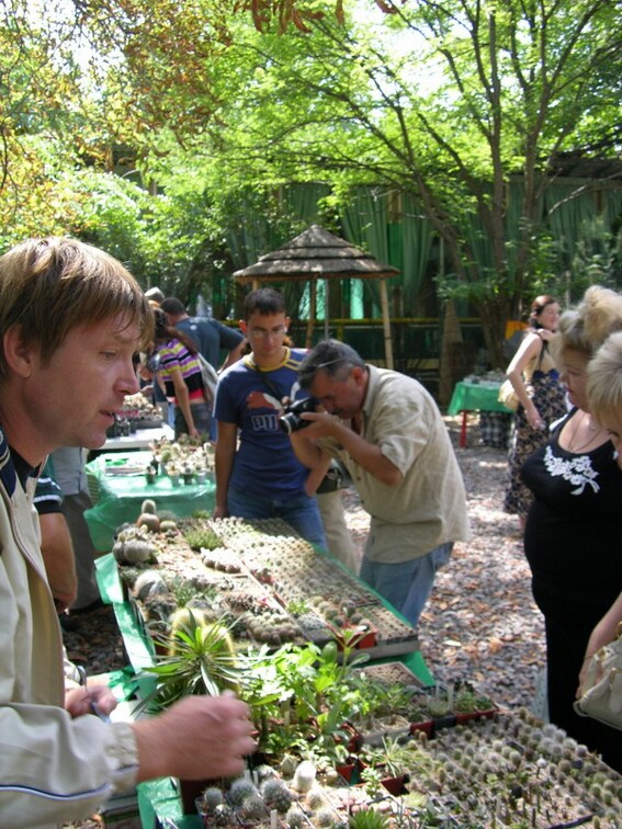 Выставка на День города (02.09.2007)