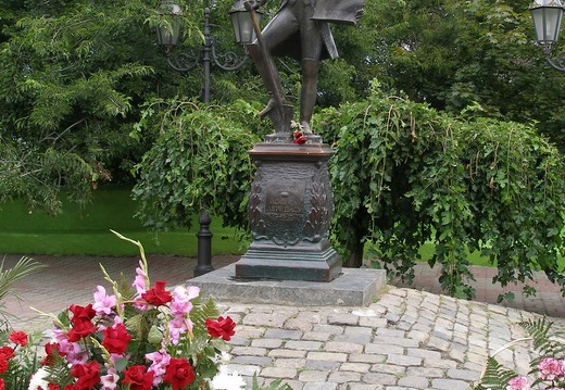 Выставка на День города (02.09.2007) (2253 відвідувань) Памятник Дерибасу. Осип (Хосе) Михайлович Дерибас в 1793 ... Выставка на День города (02.09.2007)